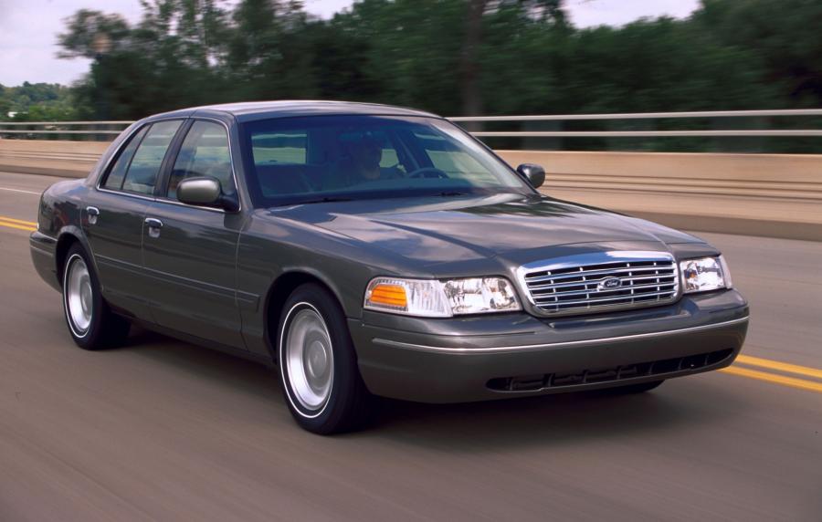  Ford Crown Victoria 1998 года  (фото 157 из 161)